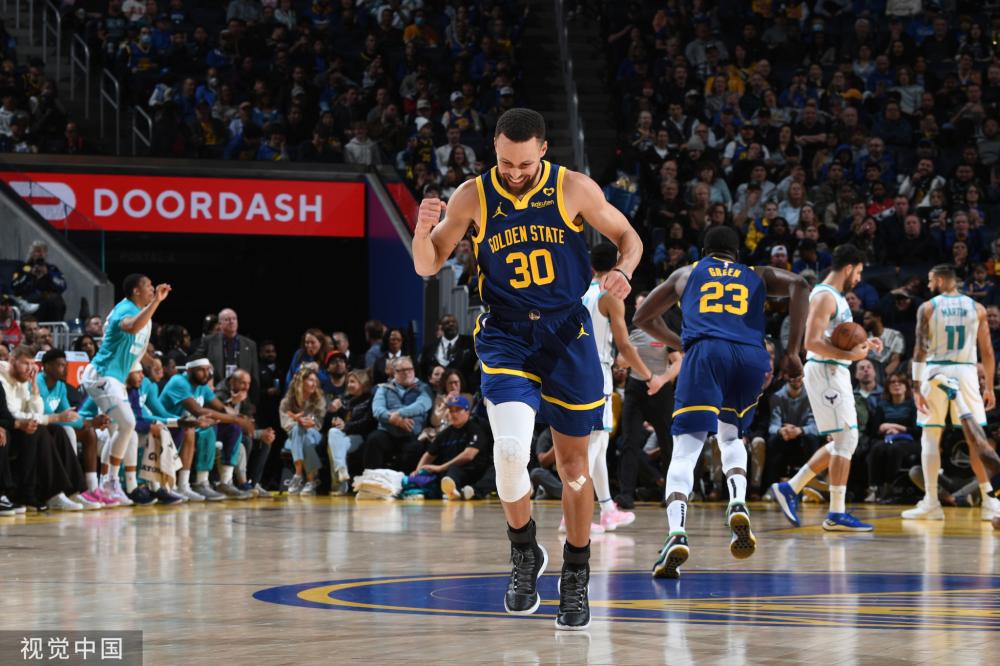 冠半决赛球 冠半决赛球