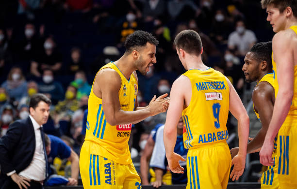 竞争之下的 竞争之下的