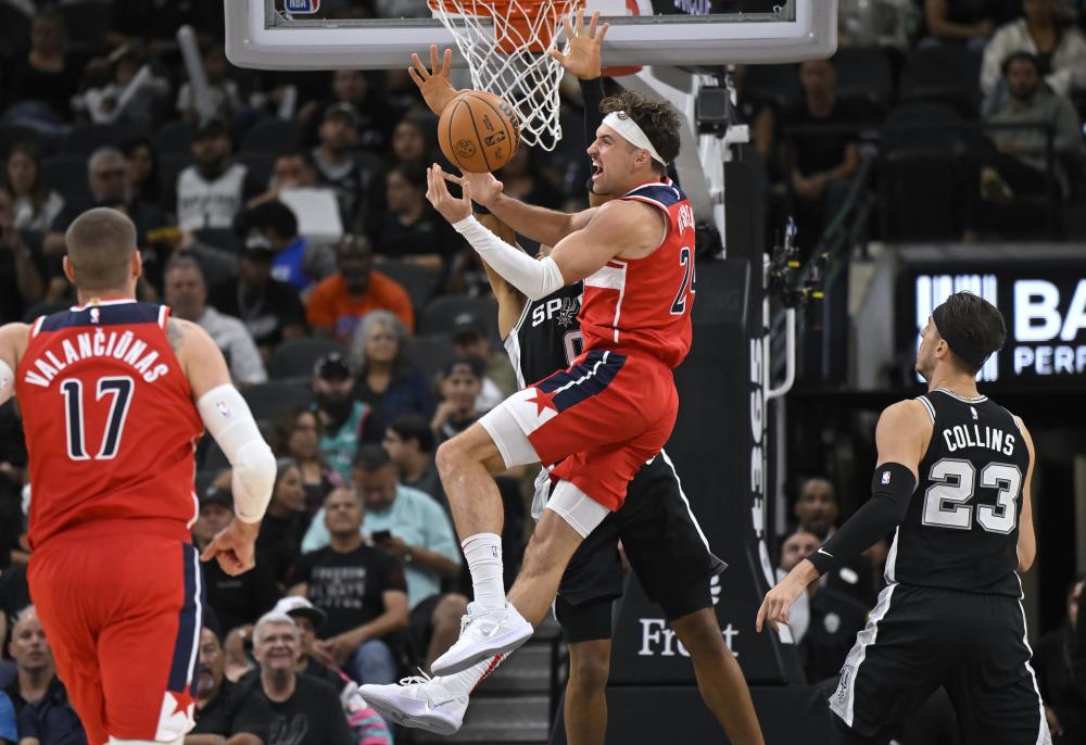 他可能是利 他可能是利