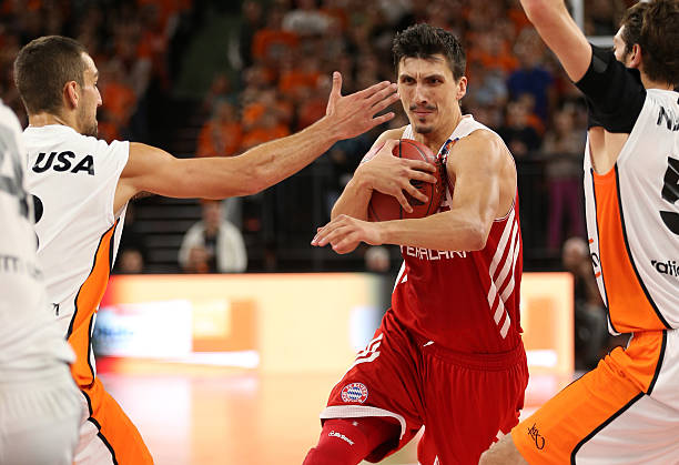 港的进攻线 港的进攻线